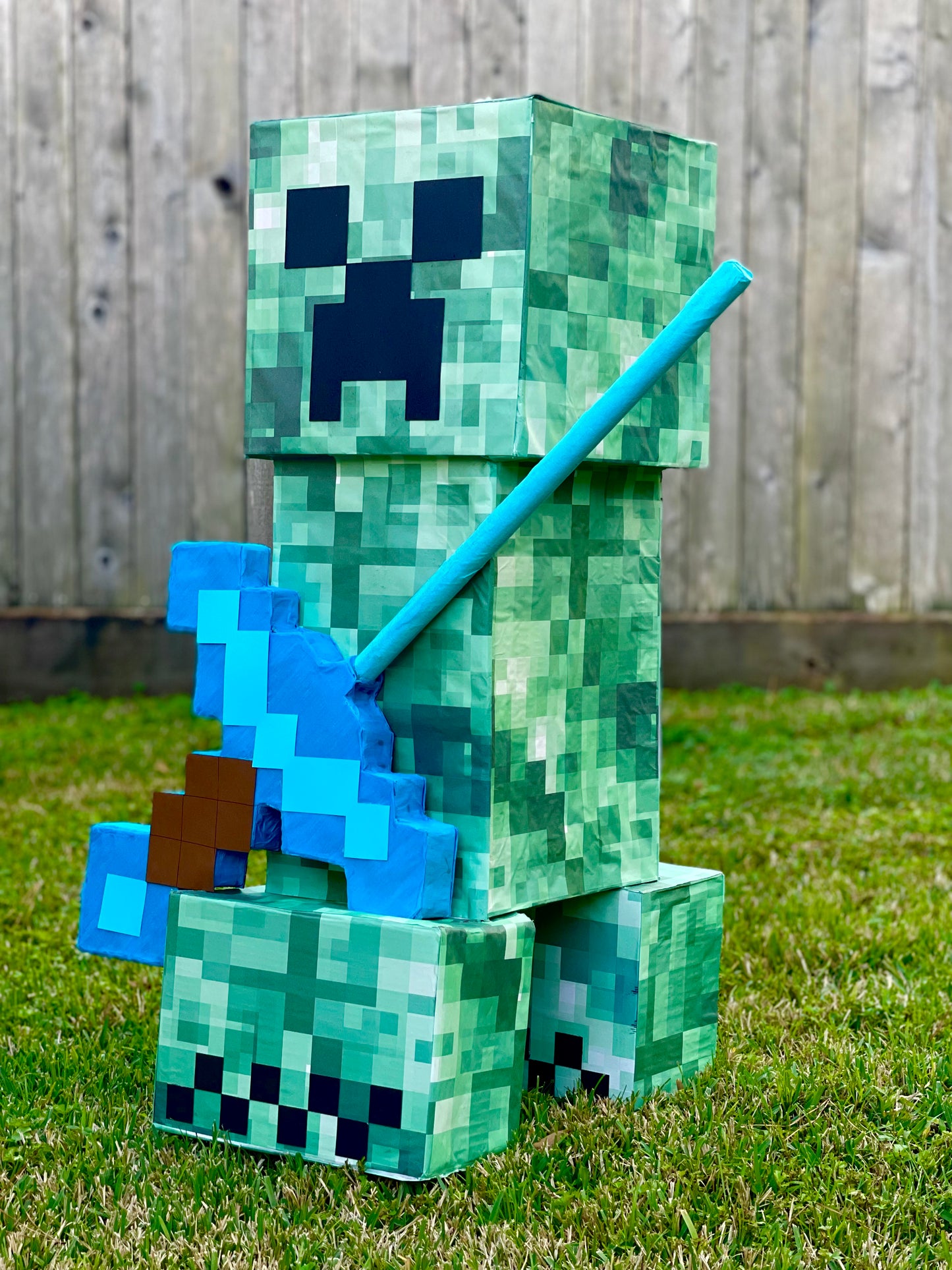 Creeper Piñata