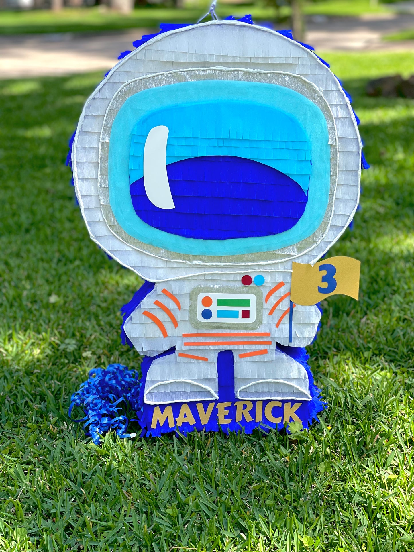 Astronaut Pull String Piñata