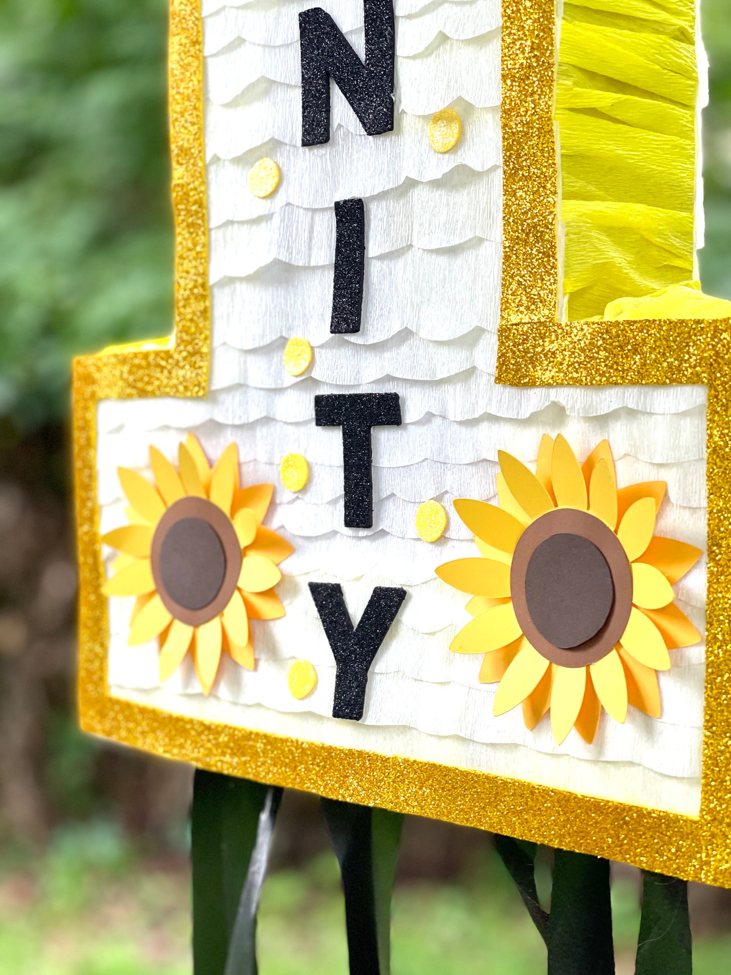 Sunflower Number 1 Pull String Piñata