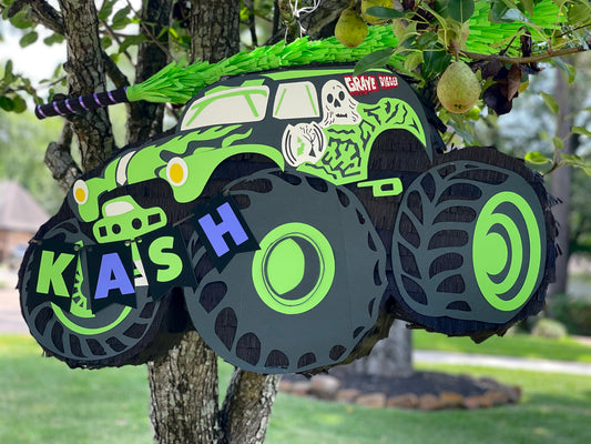 2D Grave Digger Monster Truck Piñata